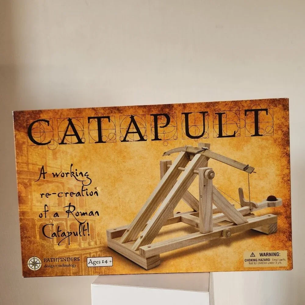 NEW Pathfinders Medieval Catapult Trebuchet Siege Engine Catapult Building Set K